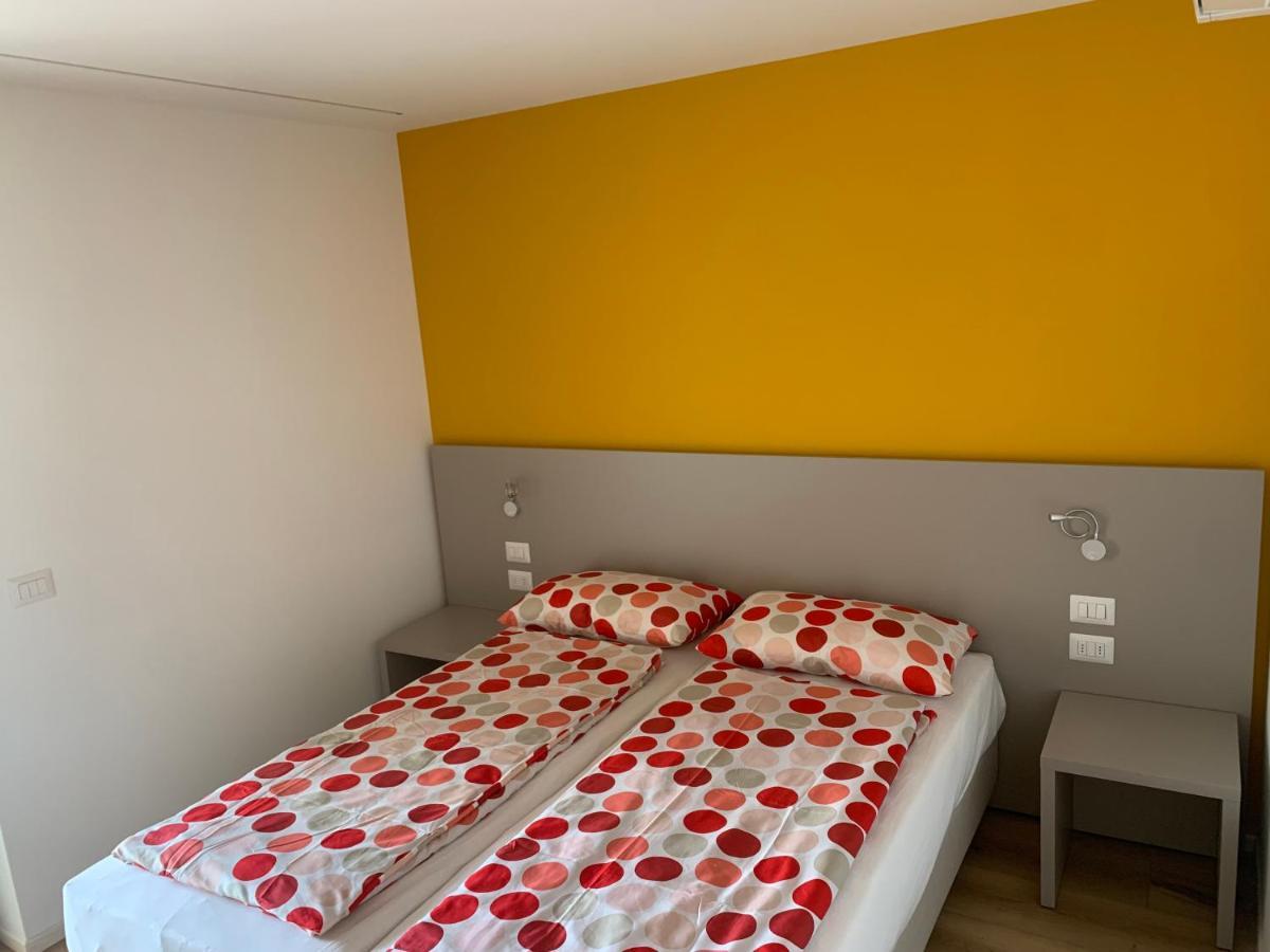 Appartamento Viola Malcesine Exterior photo